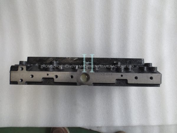 PERKINS 1004 CYLINDER HEAD