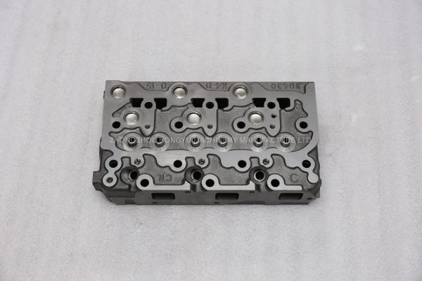 D1403 CYLINDER HEAD FOR KUBOTA