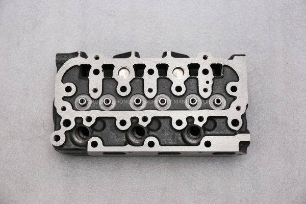 D782 CYLINDER HEAD FOR KUBOTA