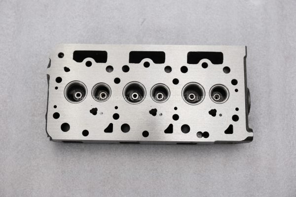 D902 CYLINDER HEAD FOR KUBOTA