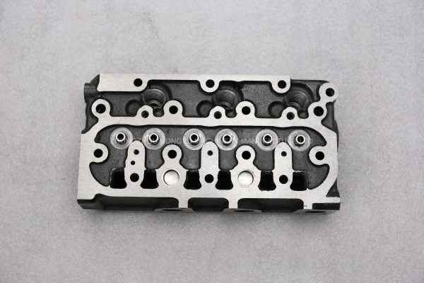 D722 CYLINDER HEAD FOR KUBOTA