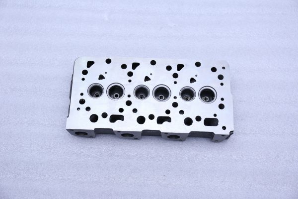 D1105 CYLINDER HEAD FOR KUBOTA